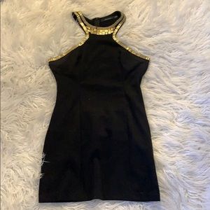 Black bodycon dress